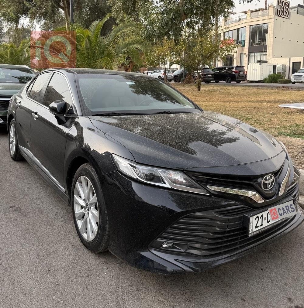 تۆیۆتا کامری